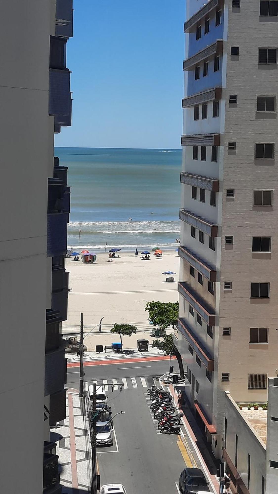 Apto Na Quadra Do Mar -